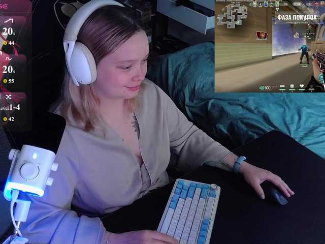 AlinaAdams