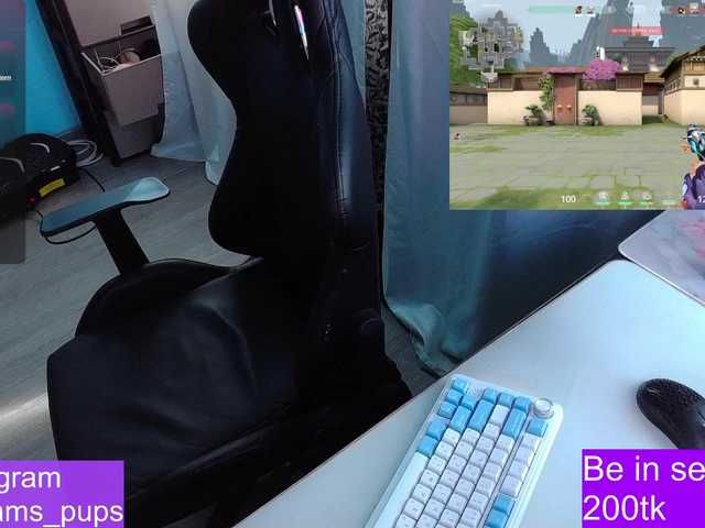 AlinaAdams live cam on BongaCams