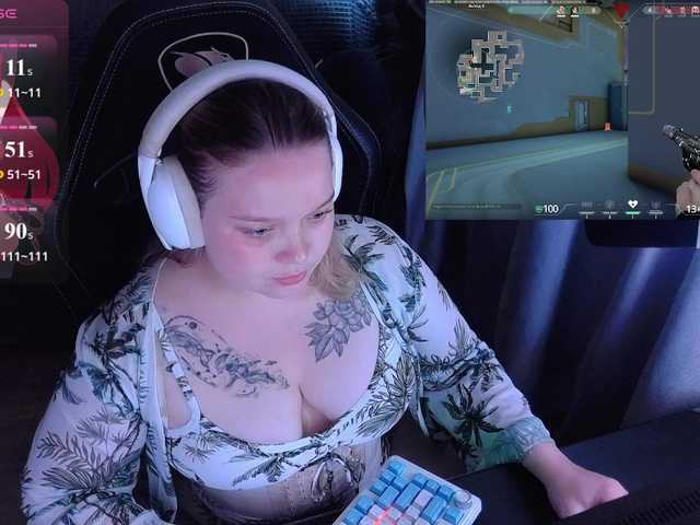 AlinaAdams