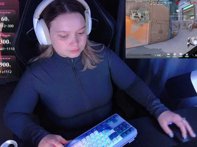 AlinaAdams