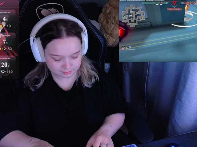 AlinaAdams
