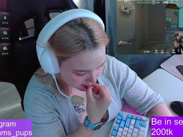 AlinaAdams live cam on BongaCams