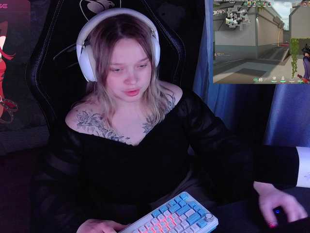 AlinaAdams