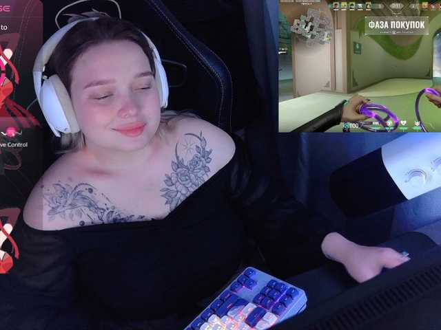 AlinaAdams live cam on BongaCams
