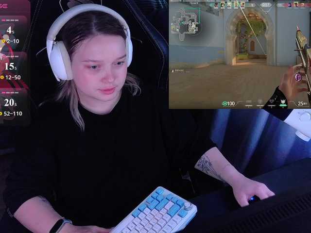 AlinaAdams
