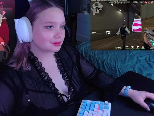 AlinaAdams live webcam show
