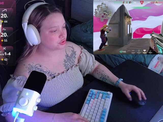 AlinaAdams live cam on BongaCams