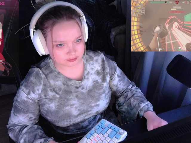 AlinaAdams live cam preview