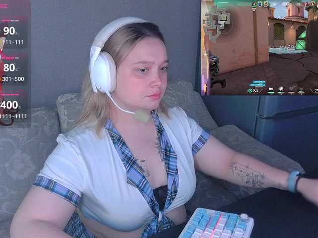AlinaAdams live cam on BongaCams