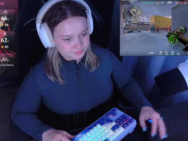 AlinaAdams