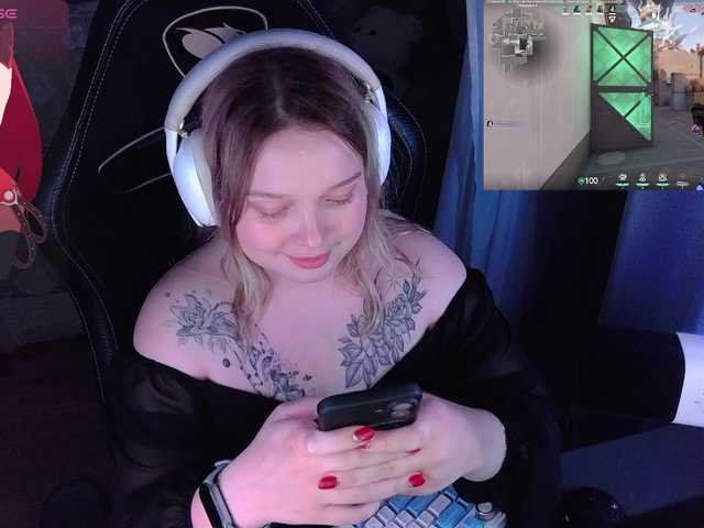 AlinaAdams