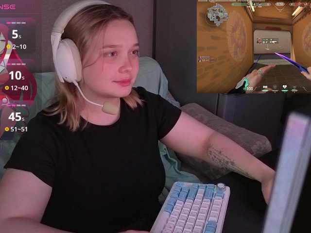AlinaAdams