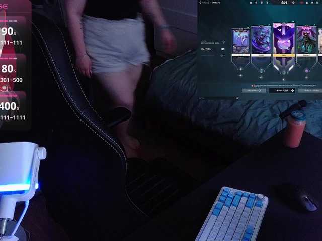 AlinaAdams live webcam show