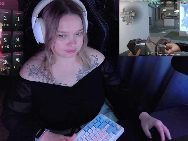 AlinaAdams