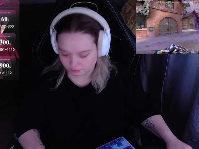 AlinaAdams