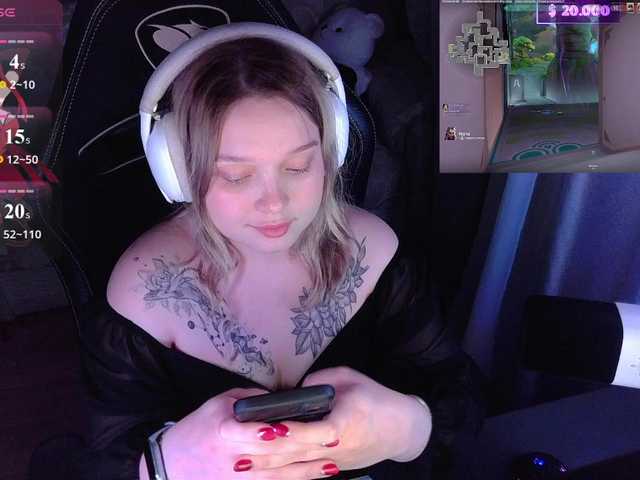 AlinaAdams