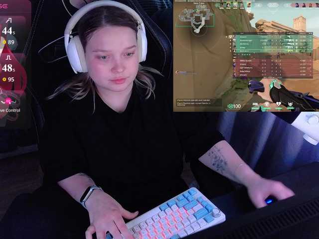 AlinaAdams