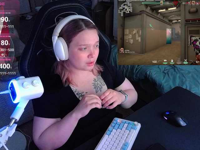 AlinaAdams live cam on BongaCams