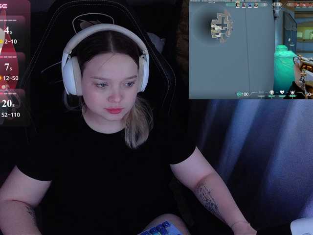 AlinaAdams live cam on BongaCams