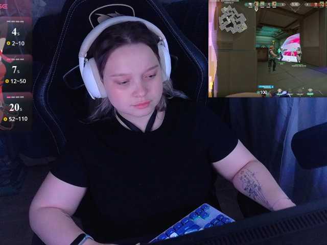 AlinaAdams live cam on BongaCams