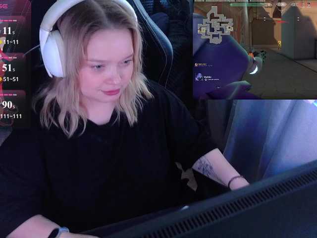 AlinaAdams live cam on BongaCams