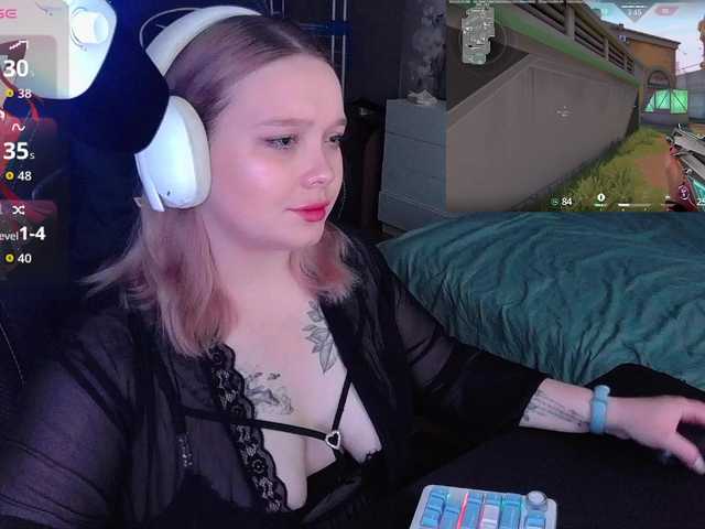 AlinaAdams live cam on BongaCams