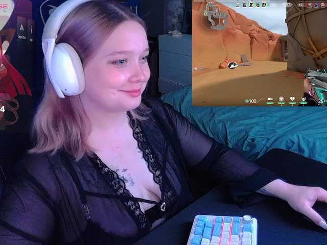 AlinaAdams live webcam show