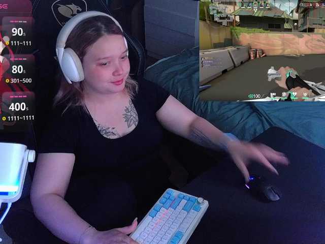AlinaAdams live webcam show