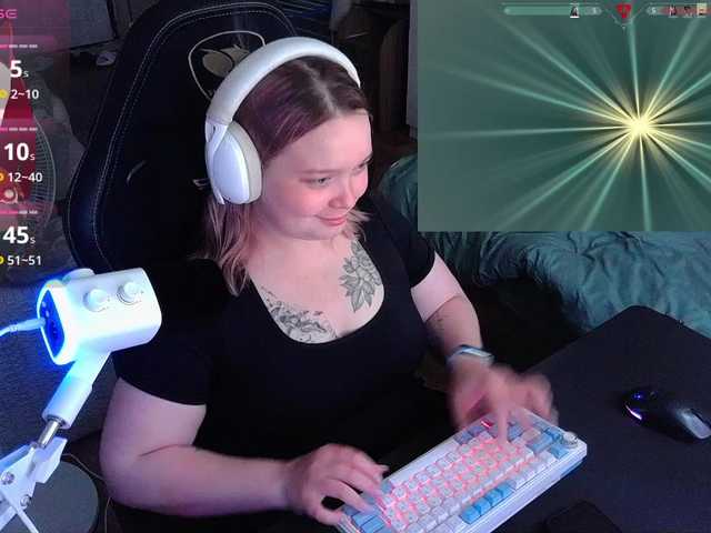 AlinaAdams live webcam show