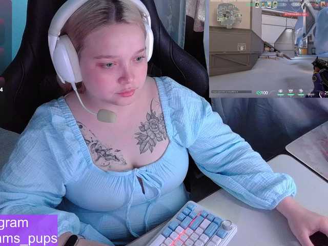AlinaAdams live cam on BongaCams