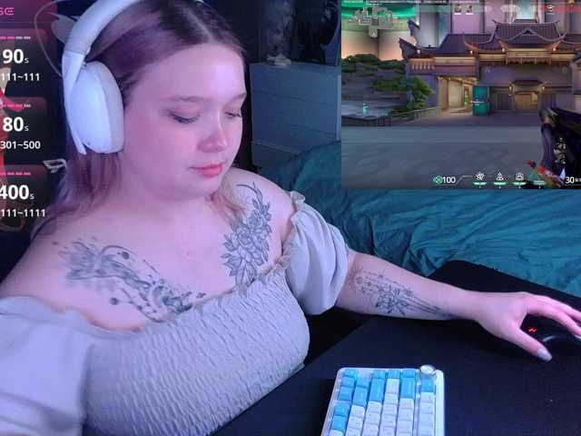 AlinaAdams live cam on BongaCams