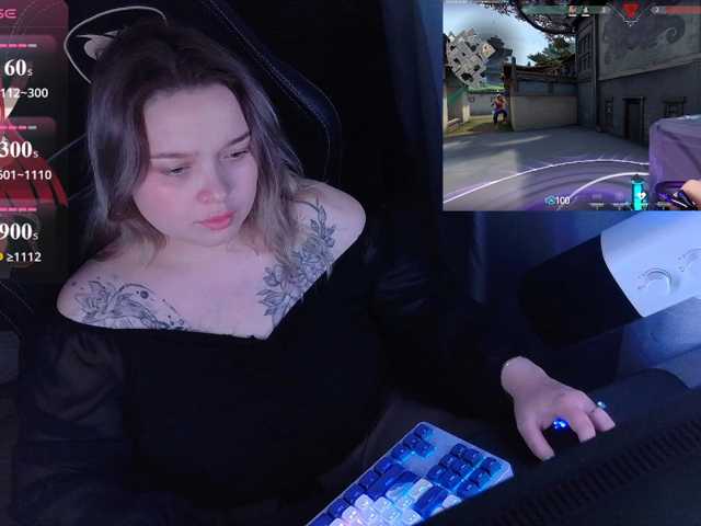 AlinaAdams