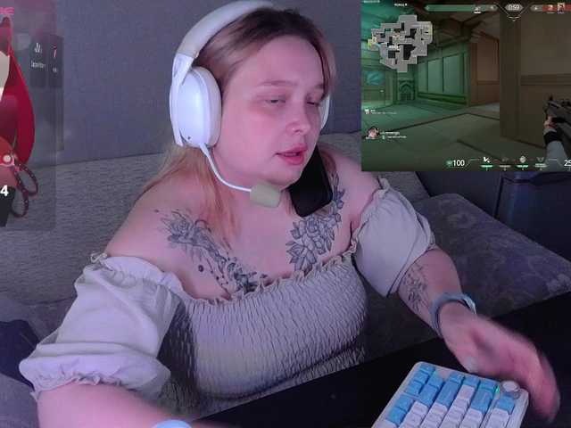 AlinaAdams live cam on BongaCams