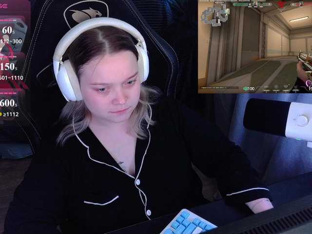 AlinaAdams live cam on BongaCams