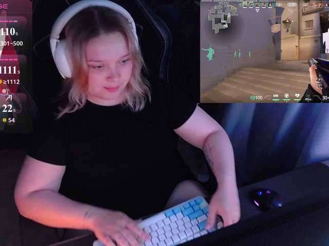 AlinaAdams