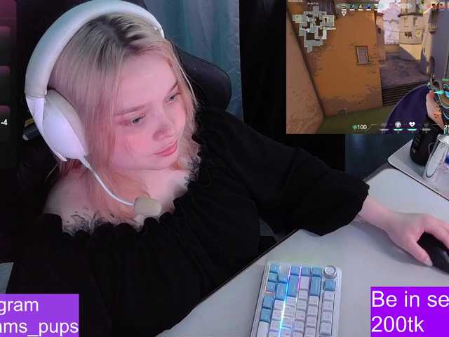 AlinaAdams live cam on BongaCams