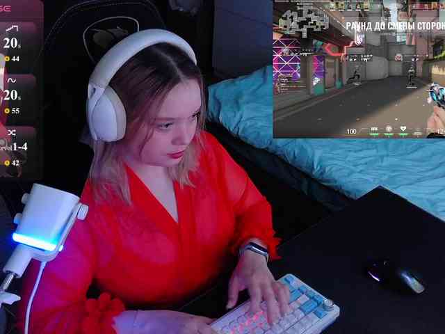 AlinaAdams webcam