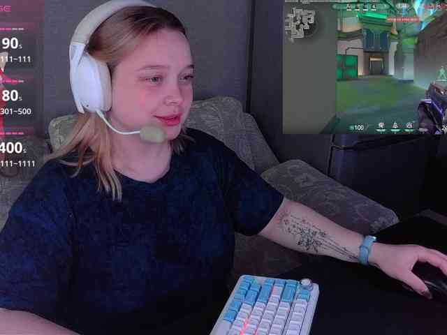 AlinaAdams webcam