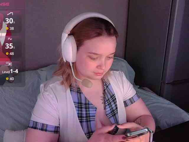 AlinaAdams webcam