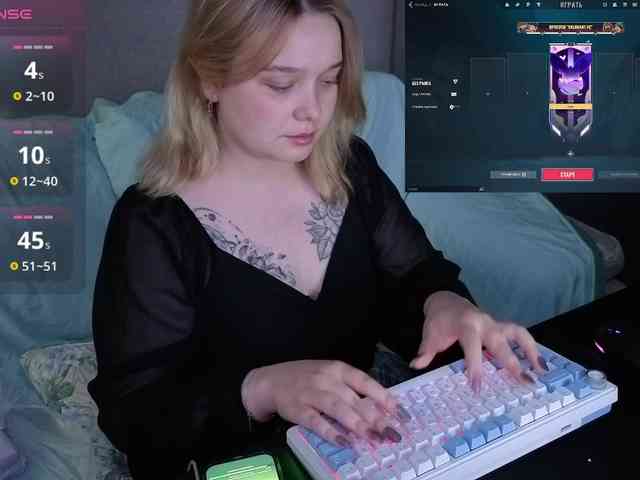AlinaAdams webcam