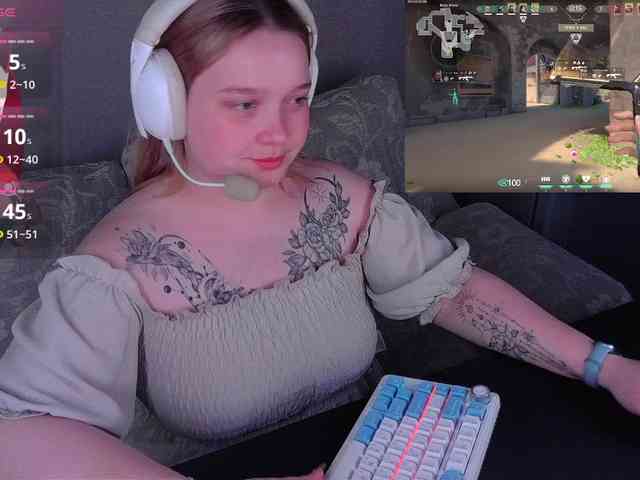 AlinaAdams webcam