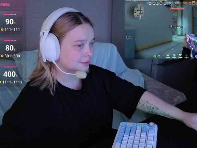 AlinaAdams webcam
