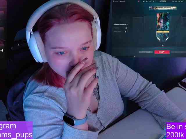 AlinaAdams webcam