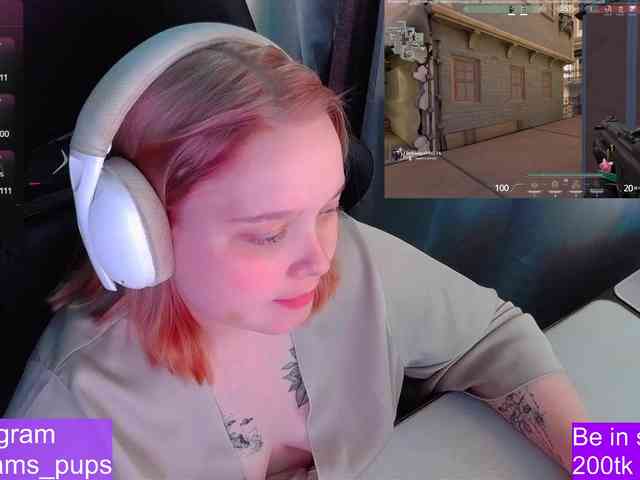 AlinaAdams webcam