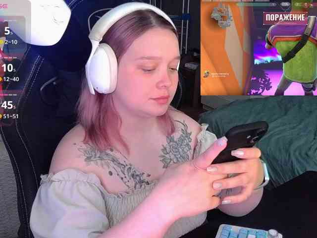 AlinaAdams webcam