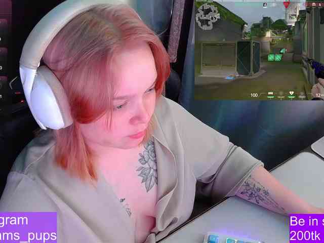 AlinaAdams webcam
