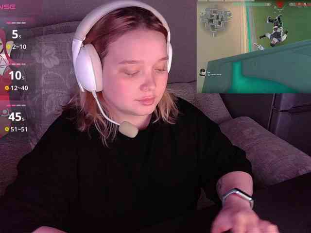 AlinaAdams webcam