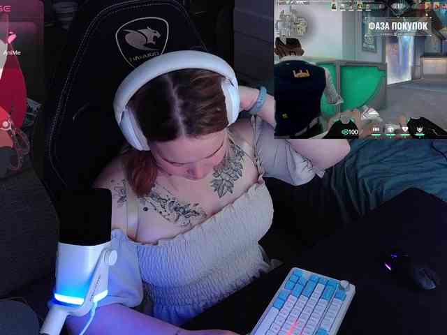 AlinaAdams webcam