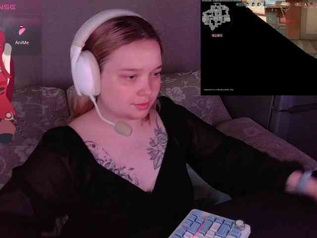 AlinaAdams webcam