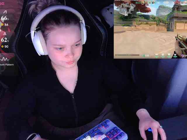 AlinaAdams webcam